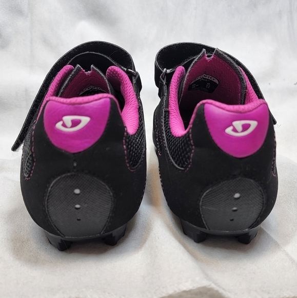GIRO Riela cycling shoes. - Picture 11 of 16